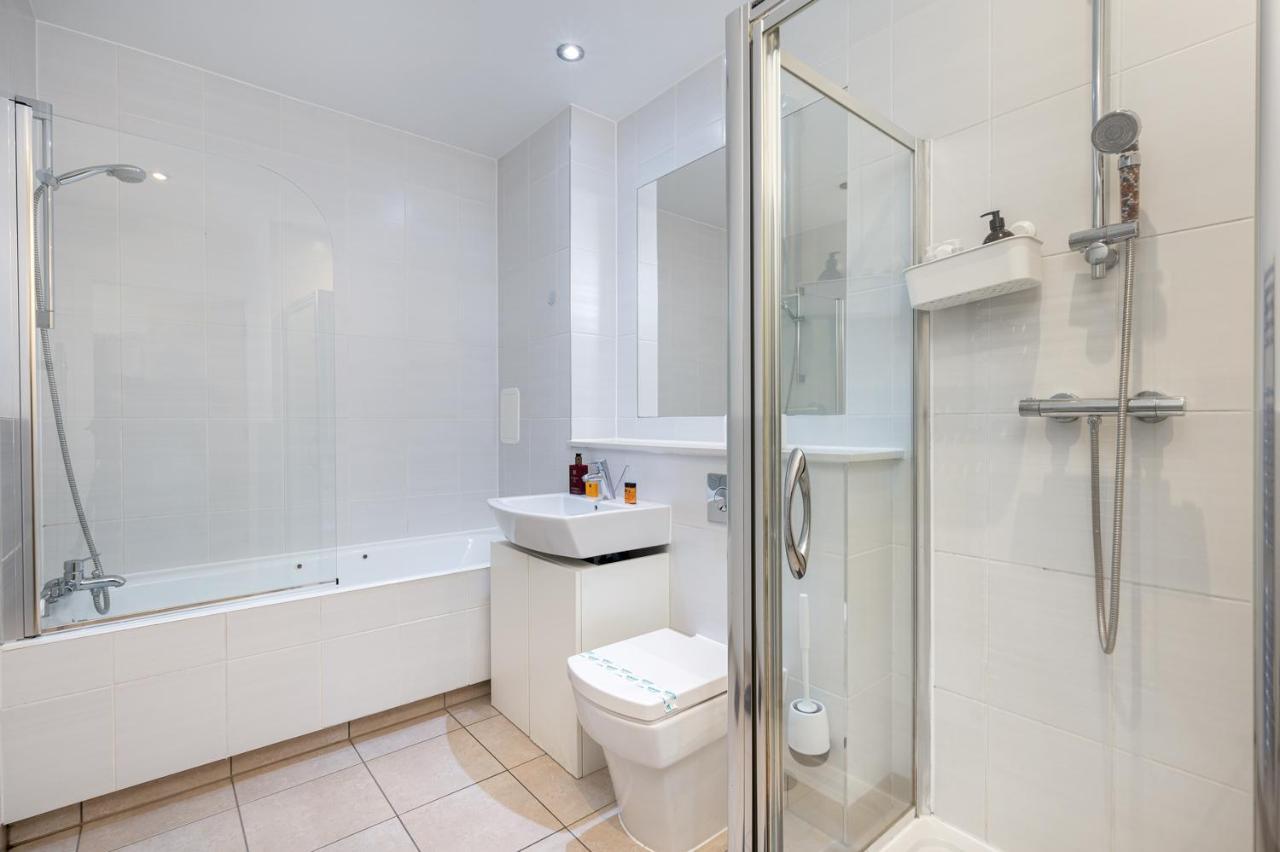 D8 - Canal View Apartment Londra Exterior foto